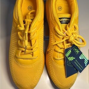 AKK Running Shoes! Bright Yellow